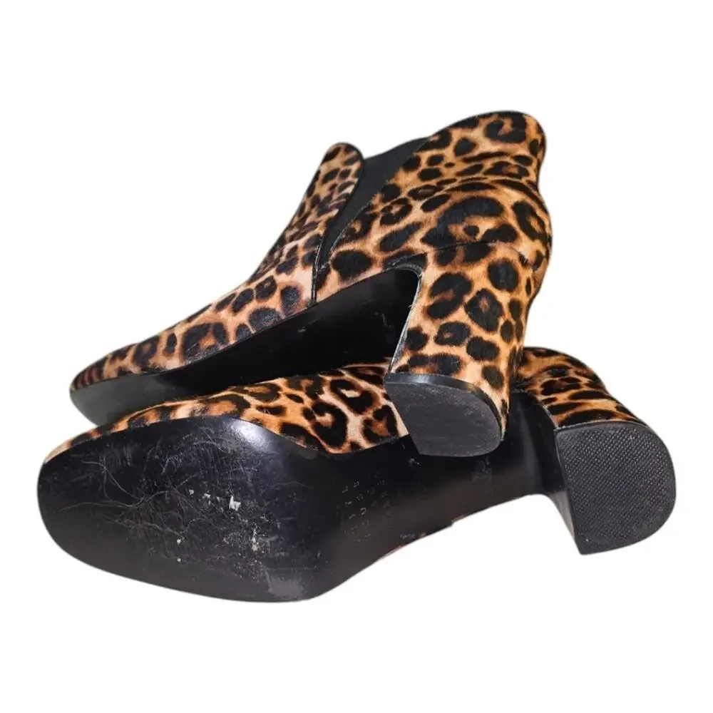 White house black market calf hair Leopard Print heeled Ankle Boots Size 9
